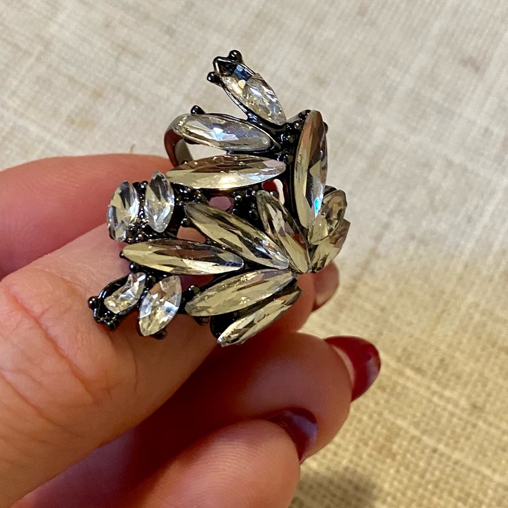 Ring - Picture 5 of 5